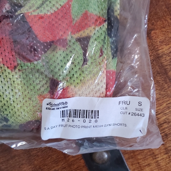 🍎 5 A Day Fruit Photo Print Mesh Gym Shorts 🍎 - Picture 9 of 10